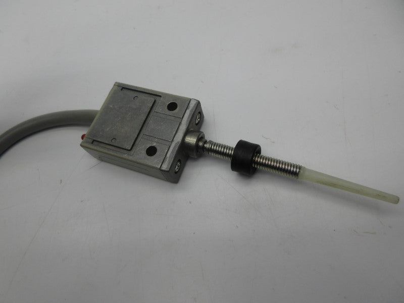 OMRON D4C-3250 30V 2A NSNP