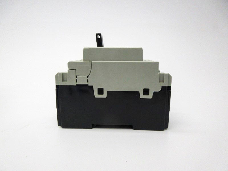 FUJI ELECTRIC EW32AAG2P030B 100-230VAC 30A NSMP