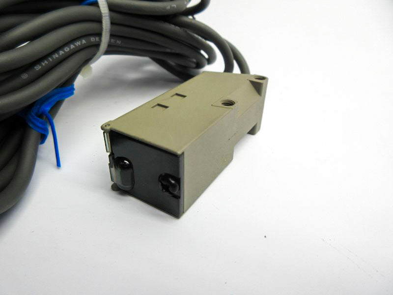 OMRON E3S-CT61-D 10-30VDC NSNP