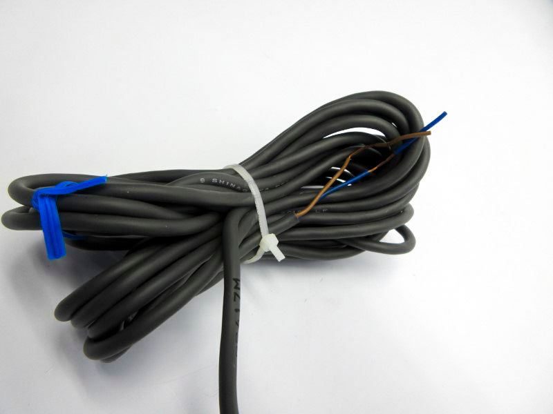 OMRON E3S-CT61-L 10-30VDC NSNP