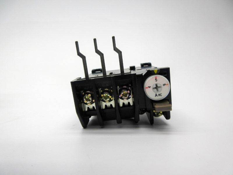 FUJI ELECTRIC TR-OUL 1TR0AN 300VAC 4-6A NSMP