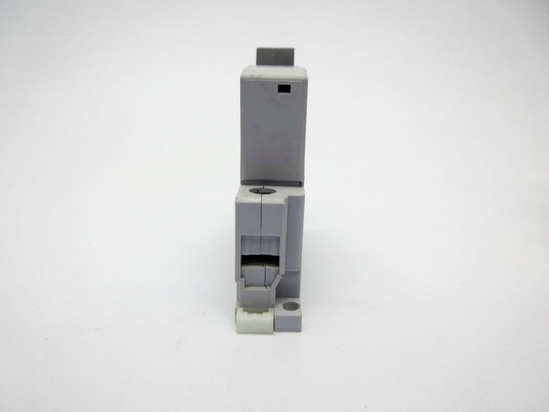 FUJI ELECTRIC CP30FM-1P002 250VAC 2A NSMP