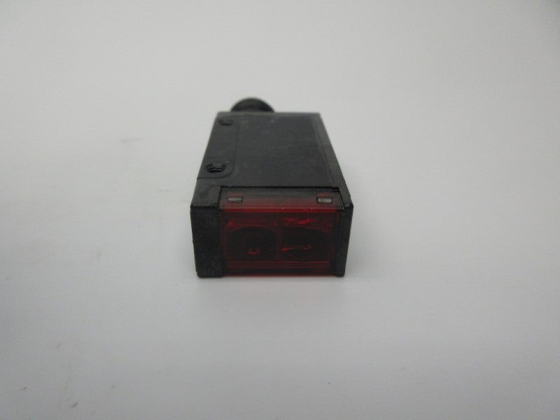 OMRON E3S-AD37 10-30VDC NSMP