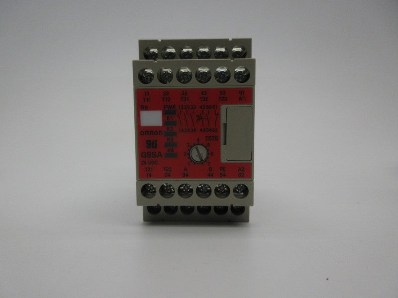 OMRON G9SA-321-T075-P 24VDC 1A NSMP