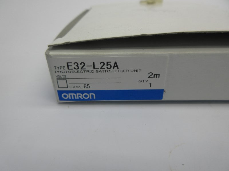 OMRON E32-L25A 2M NSMP