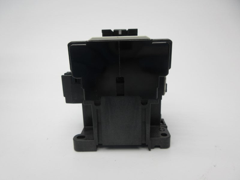 FUJI ELECTRIC 4NC0H0B11 SC-5-1 200-220V 30A NSNP