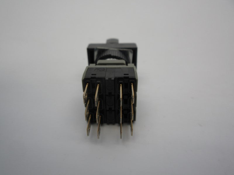 FUJI ELECTRIC AH164-PK1 250V 5A NSNP