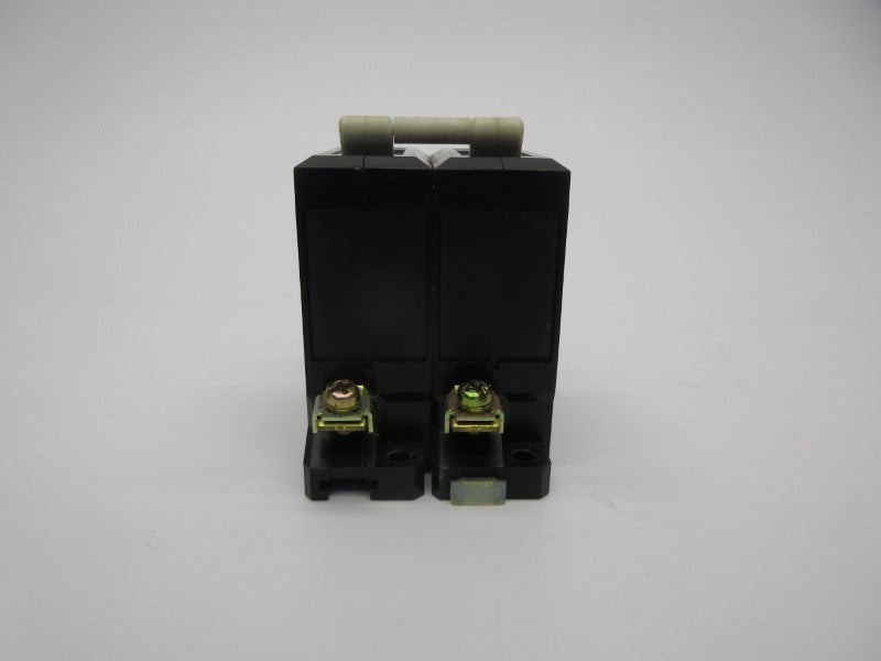 IDEC NRC210L-2A 65V 2A NSNP