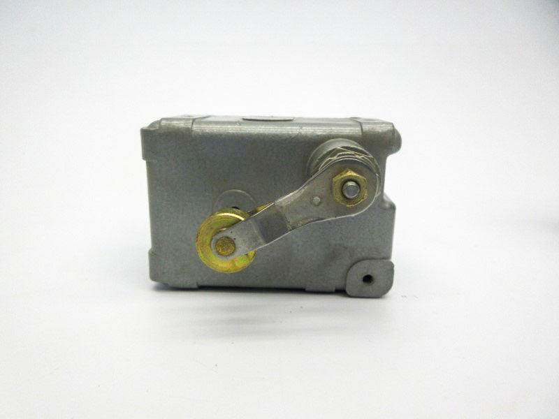 MICRO SWITCH OP-AR 480VAC 15A (GREY) NSNP