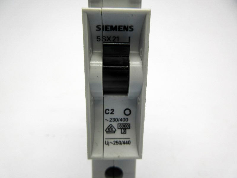 SIEMENS 5SX21-C2 230/400V 2A NSNP