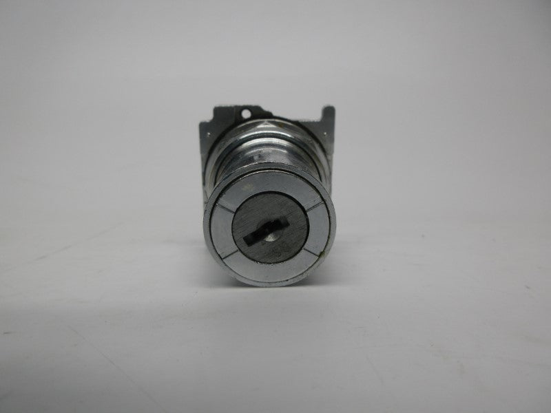 CUTLER HAMMER 10250T16113EXC (NO KEY) NSMP