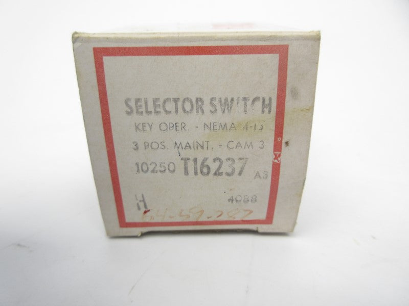 CUTLER HAMMER 10250T16237 SER. A3 (NO KEY) NSMP