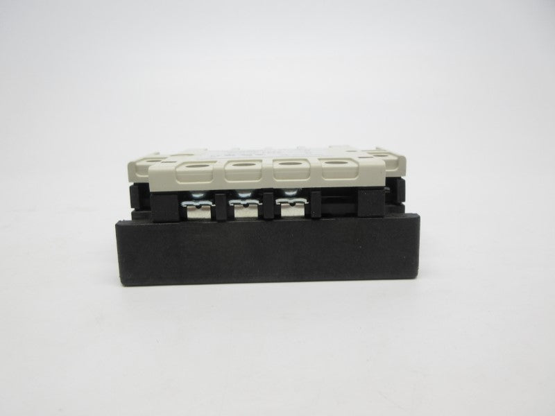 CARLO GAVAZZI RZ3A60D55 600VAC 55A NSMP