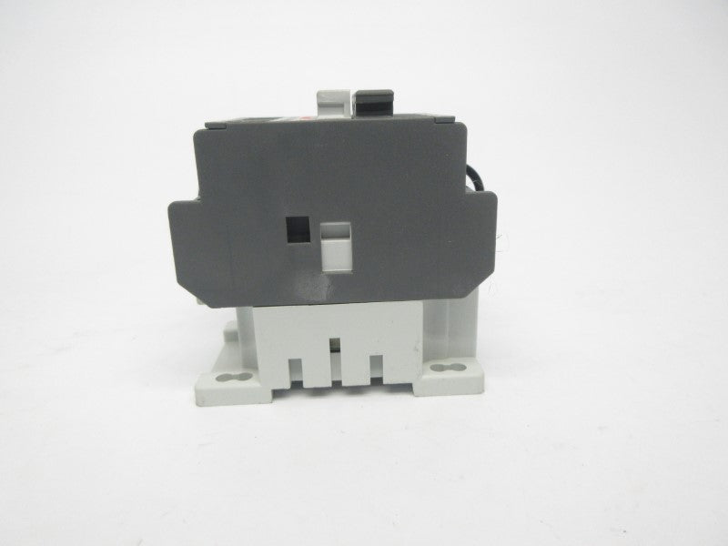ABB AE9-30-00-81 24VDC NSNP