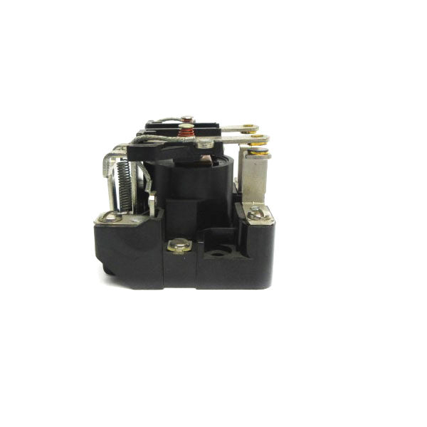 ALLEN BRADLEY 700-HG47A24 SER. A 24VAC NSNP