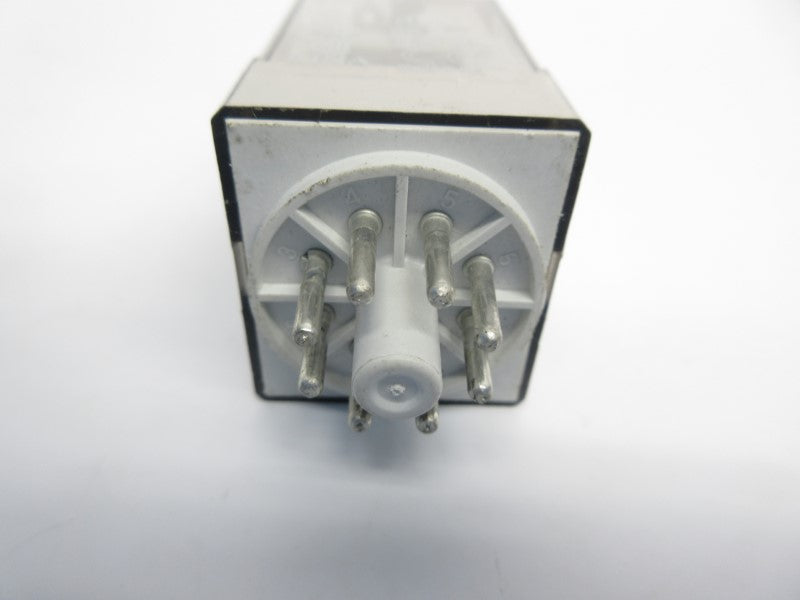 ALLEN BRADLEY 700-HA32Z06-4 SER. D 6VDC 10A NSNP