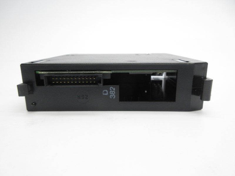 GE FANUC IC693MDL740G 12/24VDC NSNP