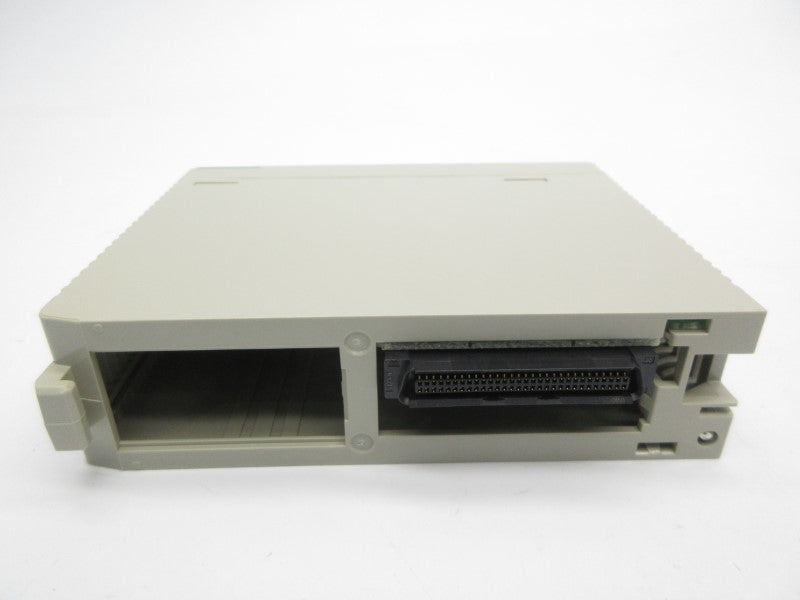 OMRON CS1W-OD231 NSMP