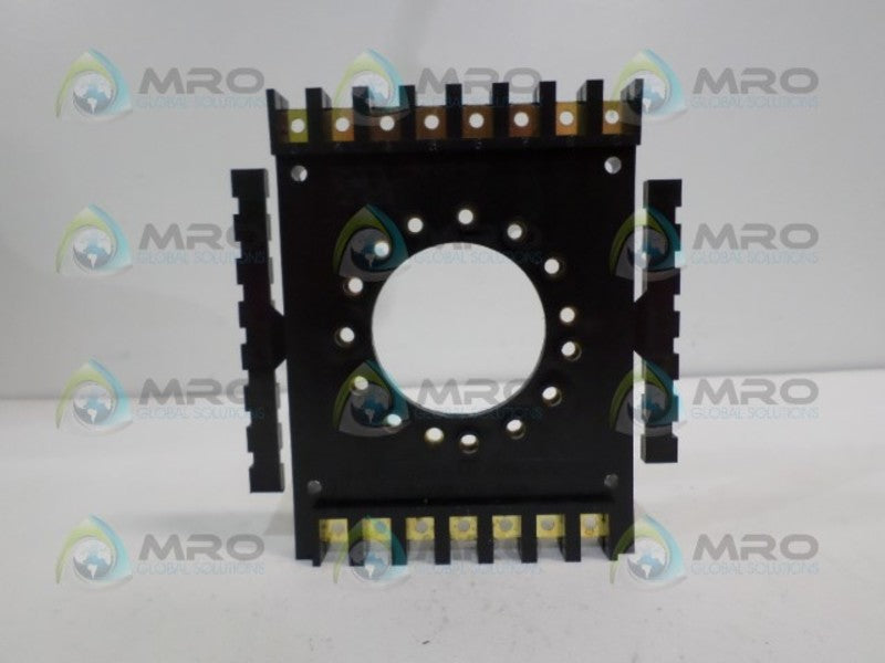 EAGLE SIGNAL HP50-133 ADAPTER SURFACE MOUNTING ADAPT TO CYCLFLEX  NSNP