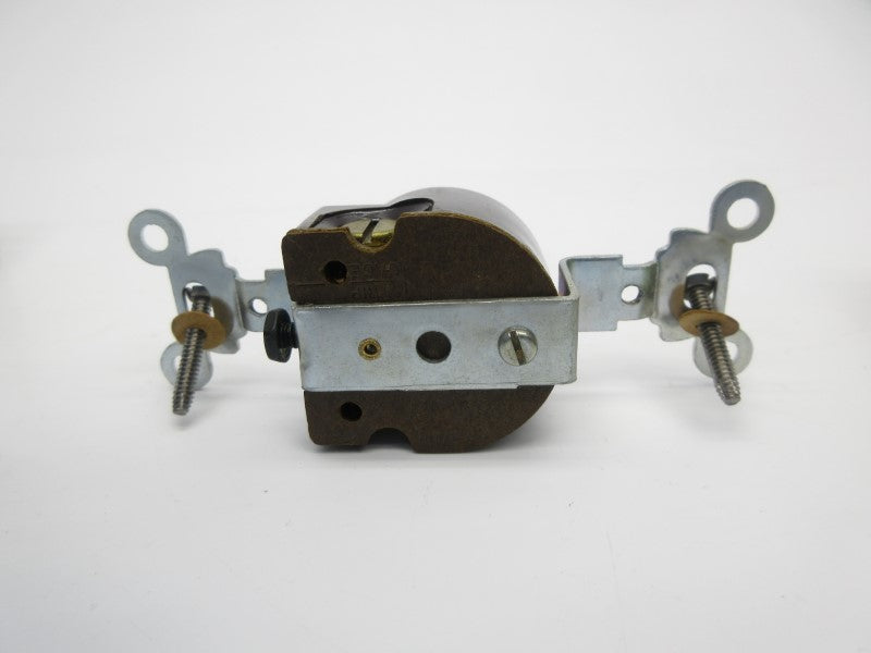 BRYANT 5261 125V 15A NSMP