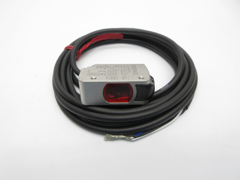 KEYENCE LR-ZB250AN 10-30VDC NSMP