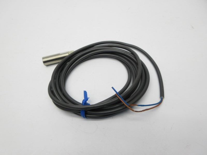 OMRON E2E-X3D1-N-12X13M 12-24VDC NSNP