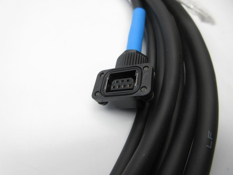 CONNECTOR CABLE R88A-CRKA005CR NSNP