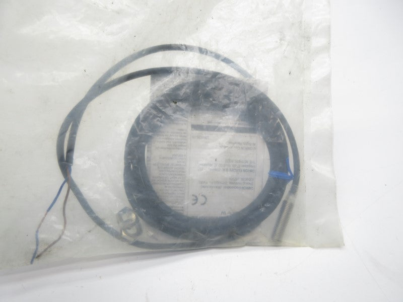 OMRON E2E-X2D1-R 12-24VDC 2M NSMP