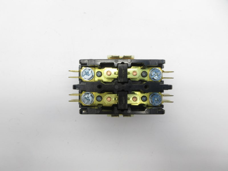 ALLEN BRADLEY 400-DP30NJ2 SER. A 24V 30A (WH) NSMP