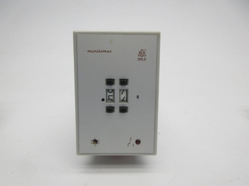 E. DOLD & SOHNE EC9621.81 110V 0.01-0.99S NSMP