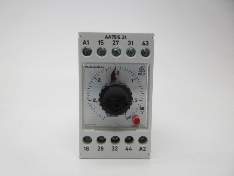 E. DOLD & SOHNE AA7616.24/100 115V 15S-30H NSMP