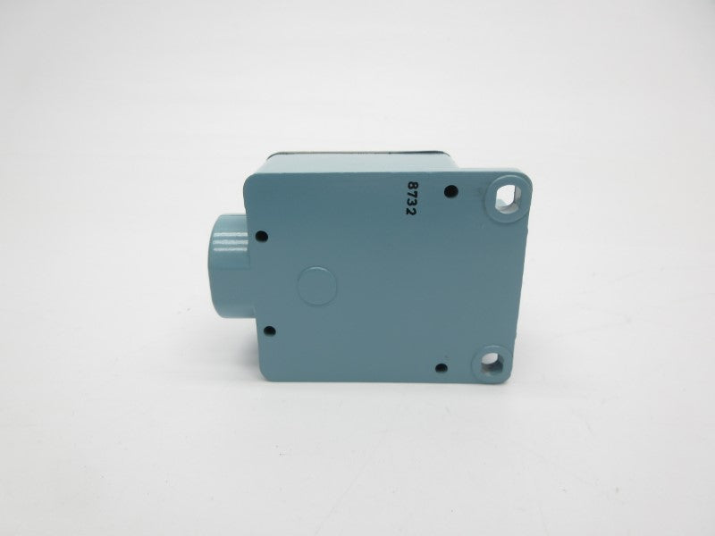 TELEMECANIQUE ZCKL1 380V 10A NSMP