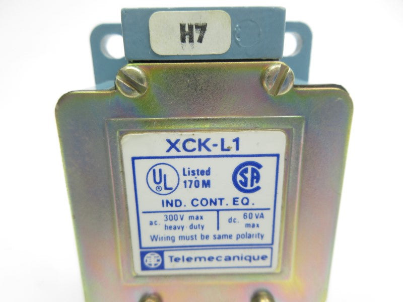 TELEMECANIQUE XCK-L1H7 300VAC NSNP