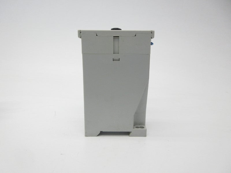 E. DOLD & SOHNER AI902.0082/60 110V 0.15-3.0S NSNP
