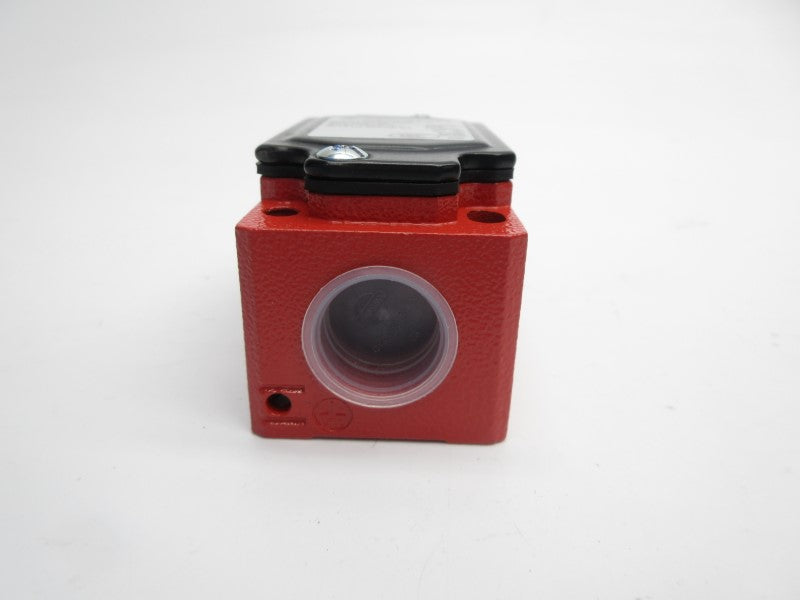 BERNSTEIN ENM2-SA2ZRIW 608.7867.051 250V 3A NSNP