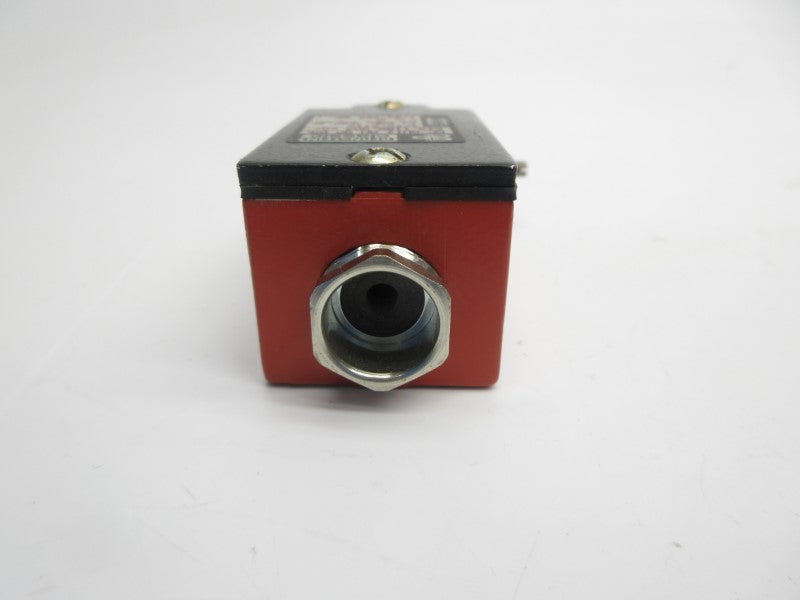 BERNSTEIN GC-SU1ZAH90GR 612.1185.203 500VAC 10A (AS PICTURED) NSNP