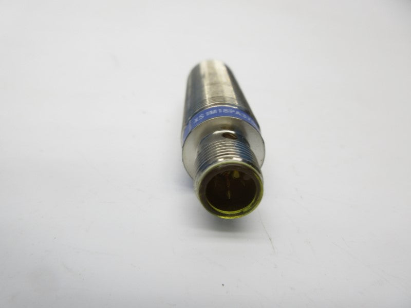 TELEMECANIQUE XS1M18PA370D 12-48V NSNP
