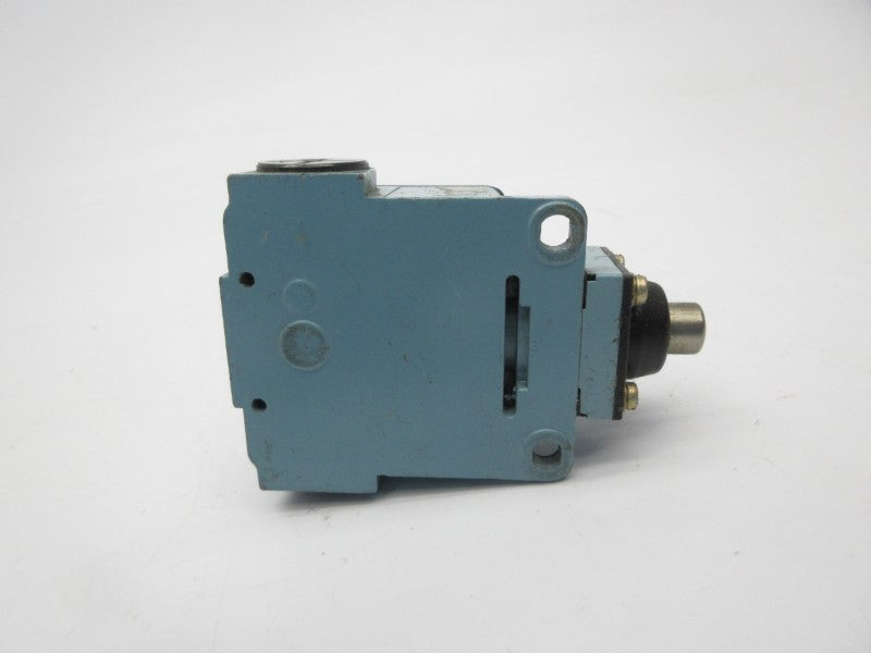 TELEMECANIQUE XCK-M1D15 380V 5A UNMP