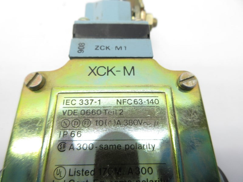 TELEMECANIQUE XCK-M115 380V 10A UNMP