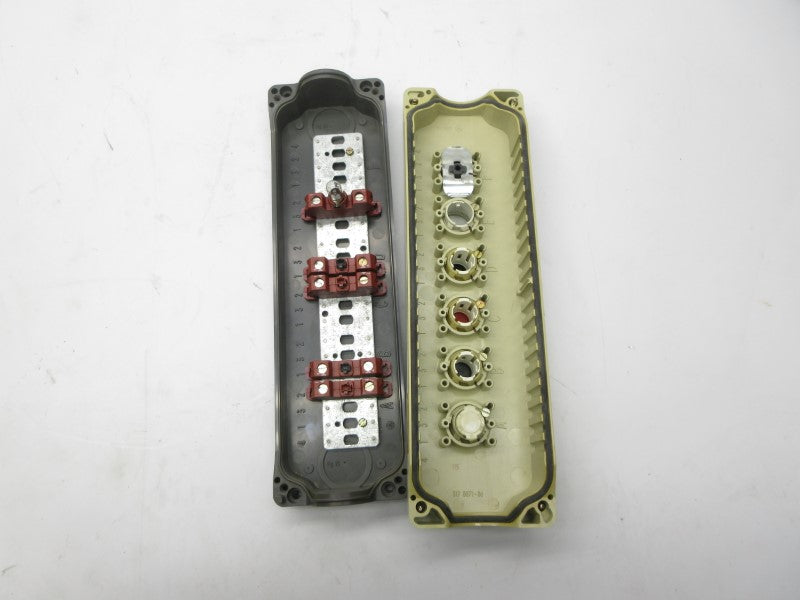 SIEMENS 3SB1806-0AZ NSMP