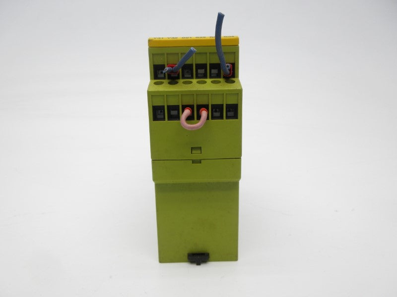 PILZ PNOZX33S/1O 774318 230VAC UNMP