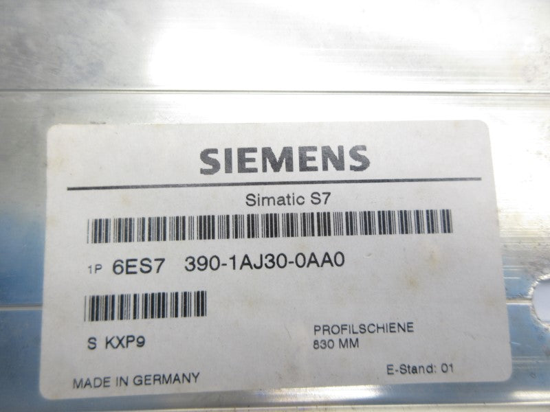 SIEMENS 6ES7390-1AJ30-0AA0 UNMP