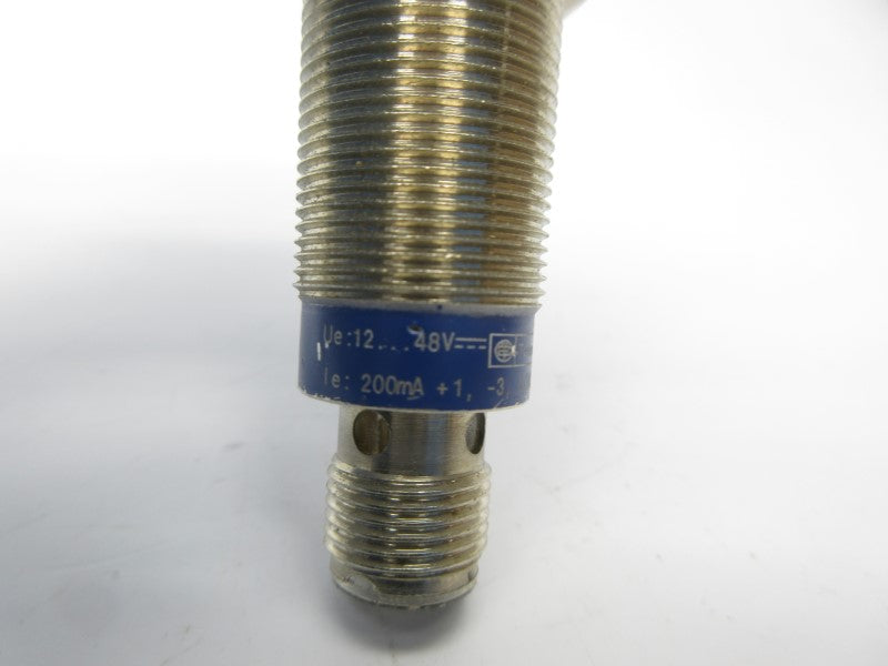 TELEMECANIQUE XS1M18PA370D 12-48V UNMP