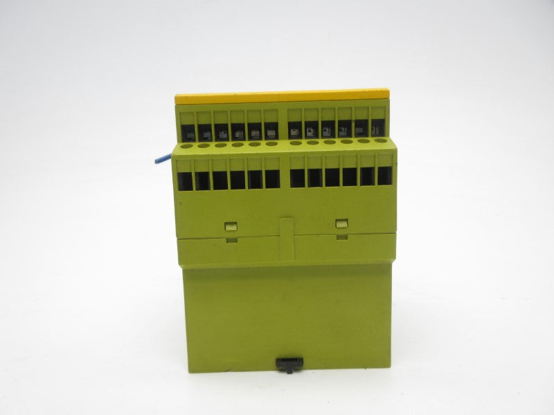PILZ PNOZ117S/1O 774086 230VAC 5A UNMP