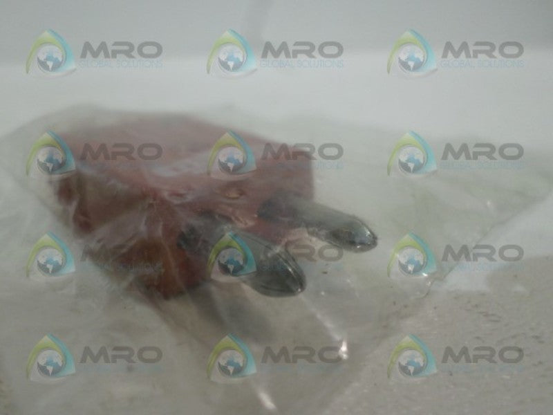 PYCO 45424261 PRONG  NSNP