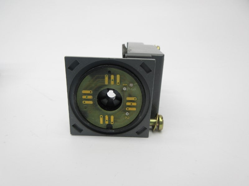 EATON 8890A-7501 107649 24-120VAC 0.5A NSMP