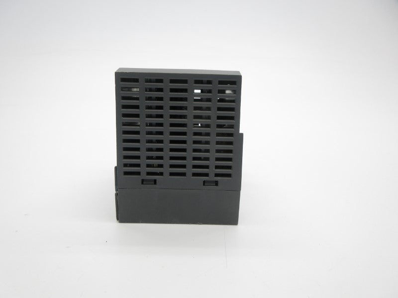 ALLEN BRADLEY 1734D-IA8XOA8S SER. A F/W 1.001 120VAC .5A NSNP