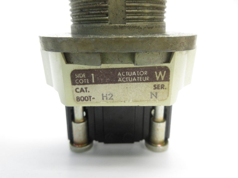 ALLEN BRADLEY 800T-H2 SER. N (AS PICTURED) NSNP
