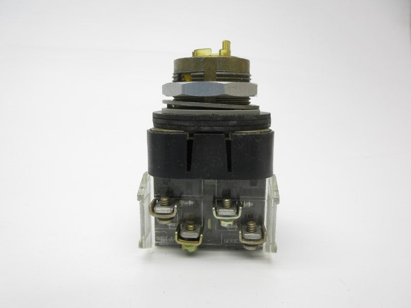 ALLEN BRADLEY 800T-16HA2KB6AX SER. U 120VAC (AS PICTURED2) NSNP