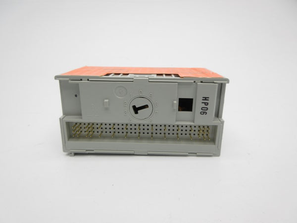 ALLEN BRADLEY 1794-OA8I SER. A 120VAC REV. E04 NSMP